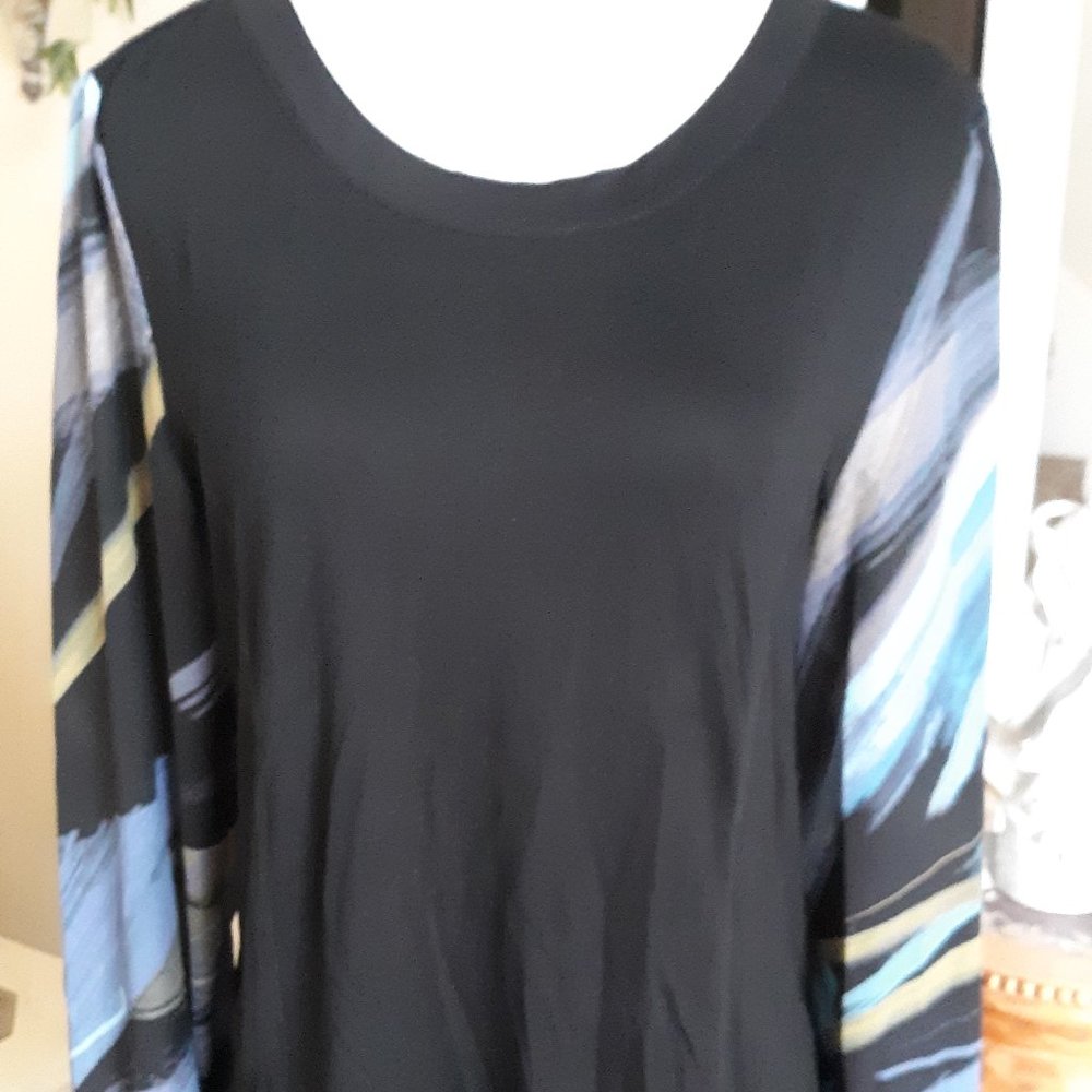 SPENSE  Black Top EUC M - Picture 2 of 8